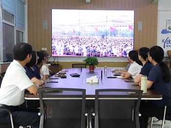 從震撼和莊嚴(yán)中，堅(jiān)定中國(guó)制造的信心