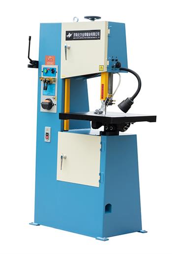 床臺(tái)不動(dòng)型立式帶鋸床的特點(diǎn)與型號(hào)
